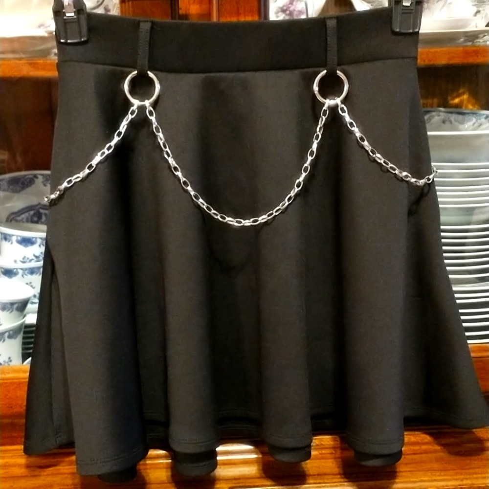 Hot Topic Skirt